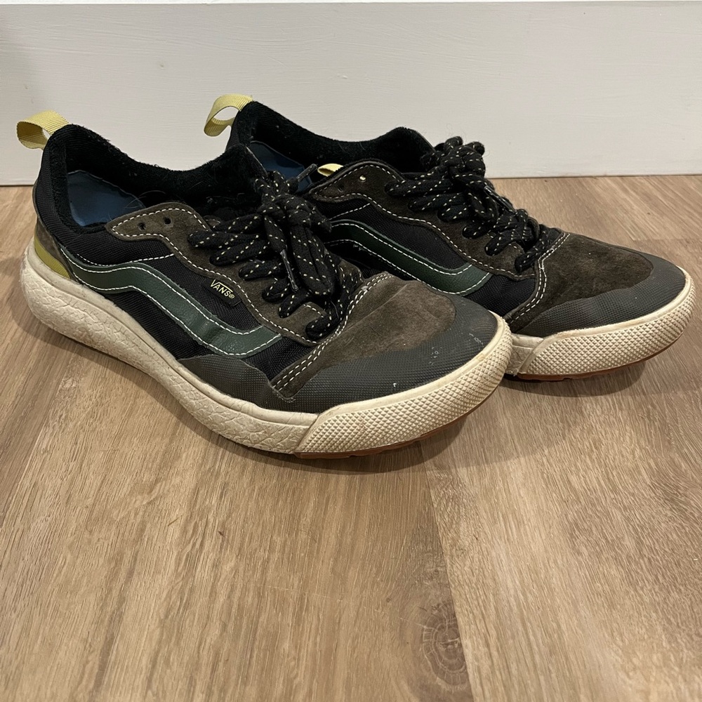Vans Ultrarange EXO Men’s size 8.5